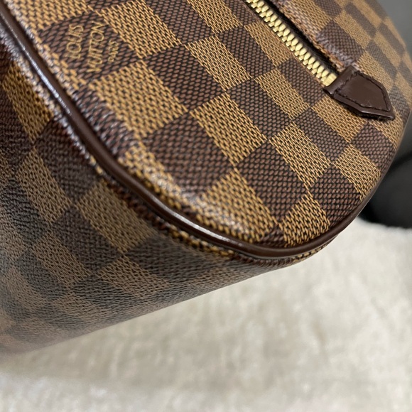 Louis Vuitton Ribera MM - Picture 6 of 15